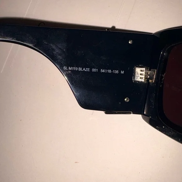 Authentic YSL Blaze Sunglasses - Picture 4 of 7